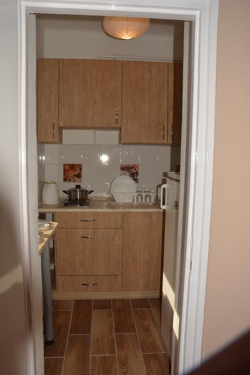 Poetyi Flat Lejlighed